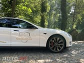 Tesla Model S 90D