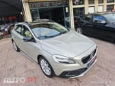 Volvo V40 Cross Country 1.5 T3 Summum Geartronic