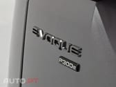 Land Rover Evoque P300e R-Dynamic