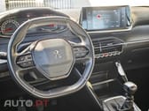 Peugeot 2008 1.2 PureTech Active Pack