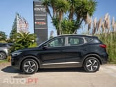 MG ZS Standard Luxury