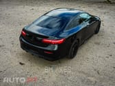 Mercedes-Benz E 220 Coupé E 220 4MATIC