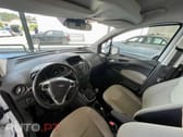 Ford Courier EcoBoost Titanium