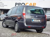 Lancia Phedra 2.2 JTD