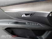 Peugeot 3008 Hybrid4 300 e-EAT8 GT I.V.A DEDUTIVEL
