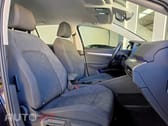 Volkswagen Golf Variant 1.0 eTSI OPF DSG Life
