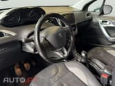 Peugeot 2008 1.2 PureTech Style
