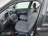Renault Clio 1.2 Confort Authentique