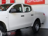 Mitsubishi L200 2.4 DI-D CD Invite 4WD