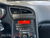 Peugeot 5008 1.6 e-HDi 7L Allure 2-Tronic 113g