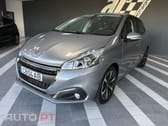 Peugeot 208 1.2 PureTech Signature