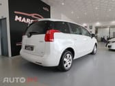 Peugeot 5008 1.6 E-HDi 7L SE Style 2-Tronic
