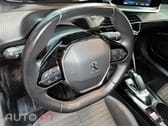 Peugeot E-2008 Style