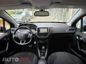 Peugeot 208 1.2 PureTech Allure EAT6