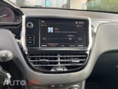 Peugeot 2008 1.2 PureTech Style