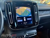 Volvo XC40 T5 Momentum Plus