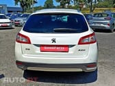 Peugeot 508 RXH 2.0 HDi Hybrid4 2-Tronic 104g