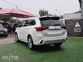 Mitsubishi Outlander 2.4L PHEV TWIN MOTOR 4WD INVITE