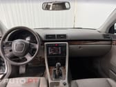 Audi A4 Avant 2.0 TDi S-line