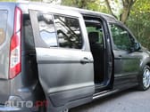 Ford Tourneo Grand 1.5 TDCi Titanium