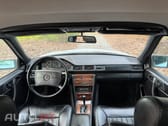 Mercedes-Benz 260 260 E