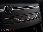 Peugeot 308 1.2 PureTech Allure Faróis Full LED