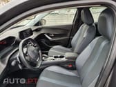Peugeot 2008 1.2 PureTech Allure Pack EAT8