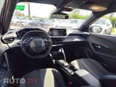 Peugeot 2008 1.2 PureTech Allure EAT8