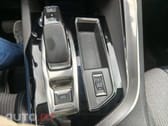 Peugeot 3008 1.6 Hybrid Allure e-AET8