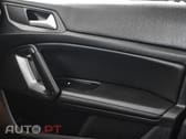 Peugeot 308 1.2 PureTech Allure Faróis Full LED