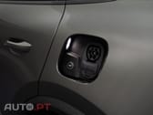 Porsche Macan Electric 4