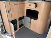 Ford Transit Outro