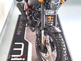 Mitt 125 LEGEND
