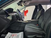 Peugeot 408 1.6 Hybrid Allure e-EAT8