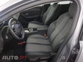 Peugeot 408 1.2 Hybrid  Allure