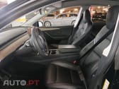Tesla Model Y Long Range Tração Integral