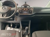 Volkswagen Up! Outro