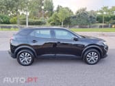 Peugeot E-2008 50 kWh Active Pack