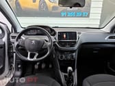 Peugeot 208 82 VTI Style