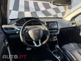 Peugeot 2008 1.2 PureTech Crossway EAT6