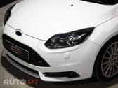Ford Focus 2.0 EcoBoost ST c/ Pack Pele Desportiva