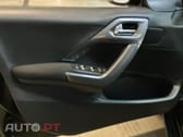 Peugeot 2008 1.2 PureTech Style