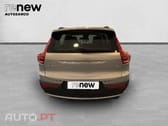 Volvo XC40 T2