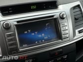 Toyota Hilux 3.0 D-4D 4WD CD Tracker CA