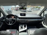 Audi Q7 3.0 TDI quattro tiptronic 7L