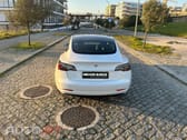 Tesla Model 3 Tração Traseira