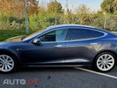 Tesla Model S 75 D