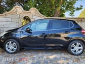 Peugeot 208 1.2 VTi Allure
