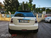 MINI Cooper Cooper D