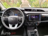 Toyota Hilux 2.4 D-4D 4WD CD CM
